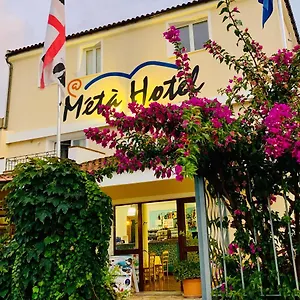 Hotel Meta